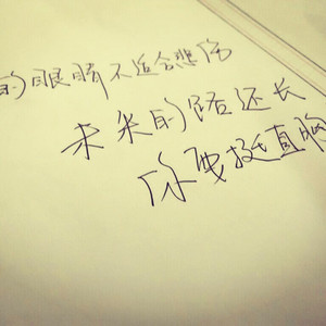 俄罗斯肥妇大屁股撒尿
